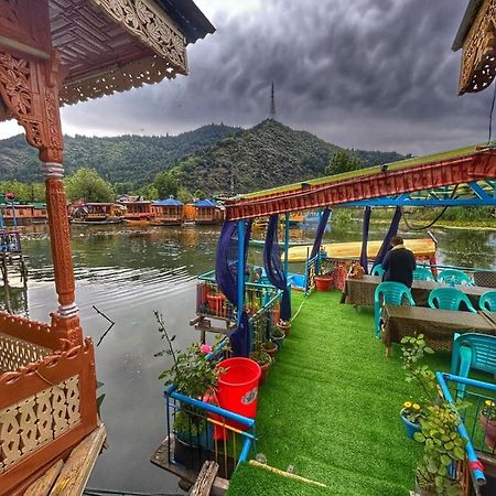 Heritage Shreen Houseboat Srinagar  Exterior photo